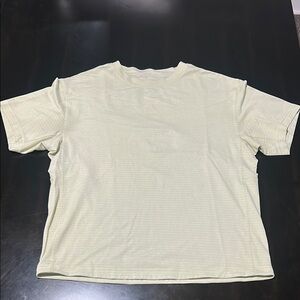 Lululemon Athletica Cream Short Sleeve Tee